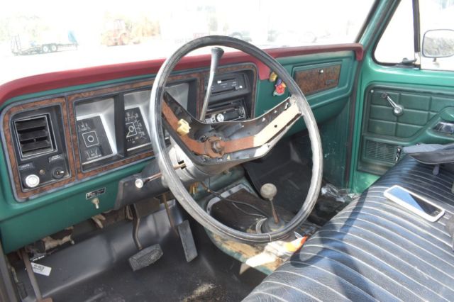 1979 Green Ford F-150 Crew Cab Pickup