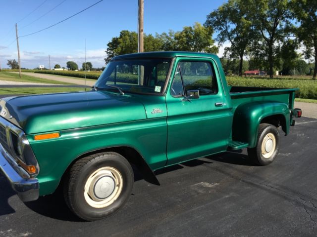 1979 Green Ford F-100 Stepside