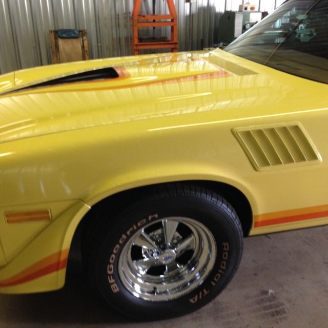 1979 Yellow Chevrolet Camaro Coupe