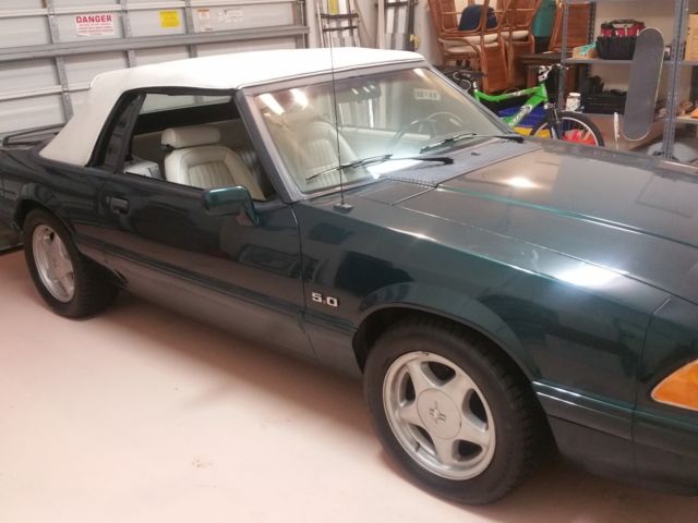 1990 Emerald Green Metallic Ford Mustang Convertible