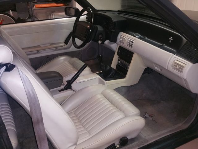 1990 Emerald Green Metallic Ford Mustang Convertible