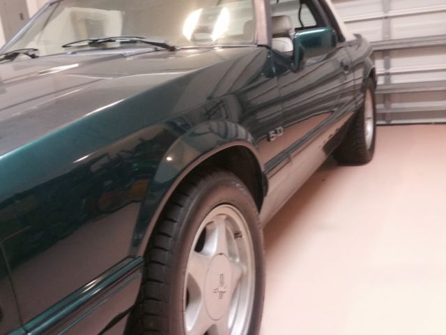 1990 Emerald Green Metallic Ford Mustang Convertible