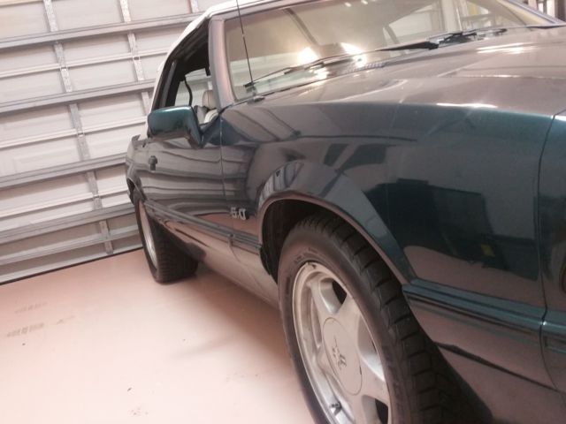 1990 Emerald Green Metallic Ford Mustang Convertible