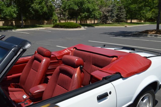 1991 White Ford Mustang Convertible
