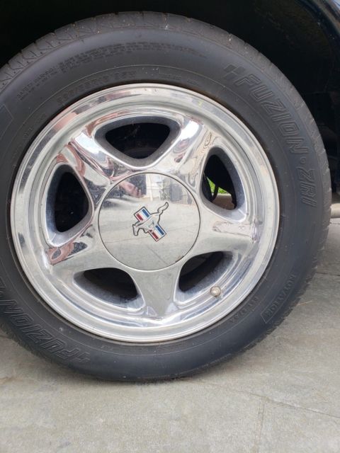 1991 Black Ford Mustang Coupe