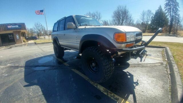 1992 Champagne Toyota Land Cruiser Wagon