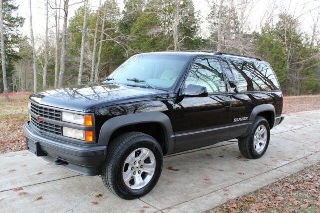 1993 Black Chevrolet Blazer SUV