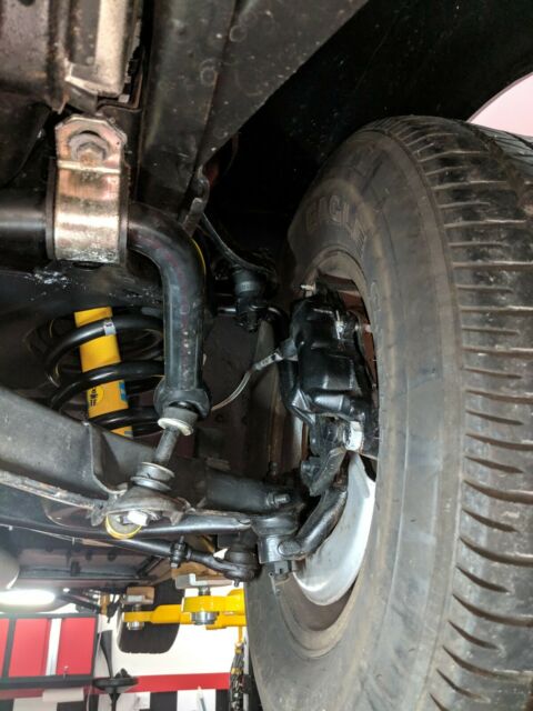 1981 White Chevrolet Corvette Coupe