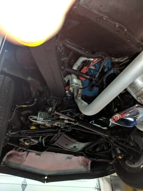 1981 White Chevrolet Corvette Coupe