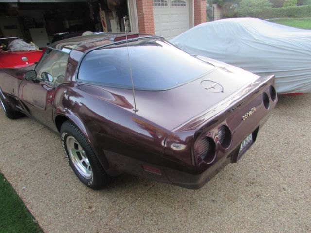 1980 Burgundy Chevrolet Corvette Coupe