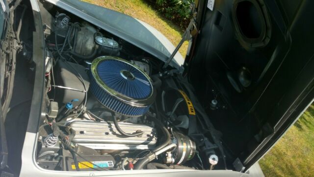 1981 Silver Chevrolet Corvette Coupe