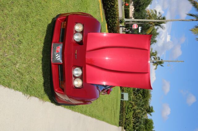 1981 Red Chevrolet Corvette Coupe