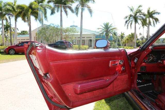 1981 Red Chevrolet Corvette Coupe