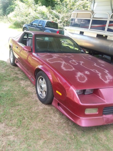 1992 Burgundy Chevrolet Camaro Coupe
