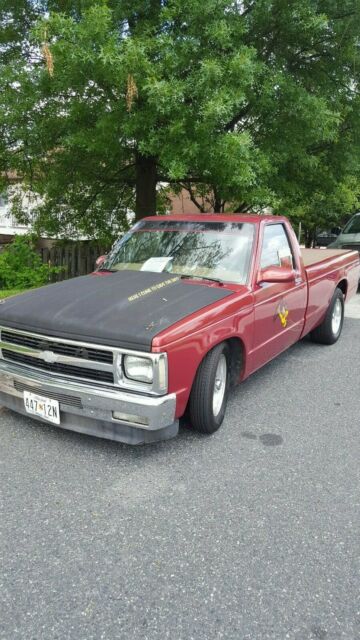 1982 Burgundy Chevrolet S-10 PICKUP