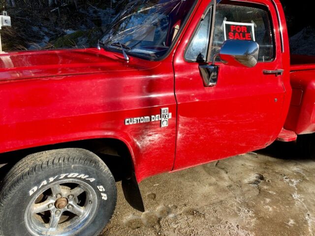 1982 Red Chevrolet C-10 Standard Cab Pickup