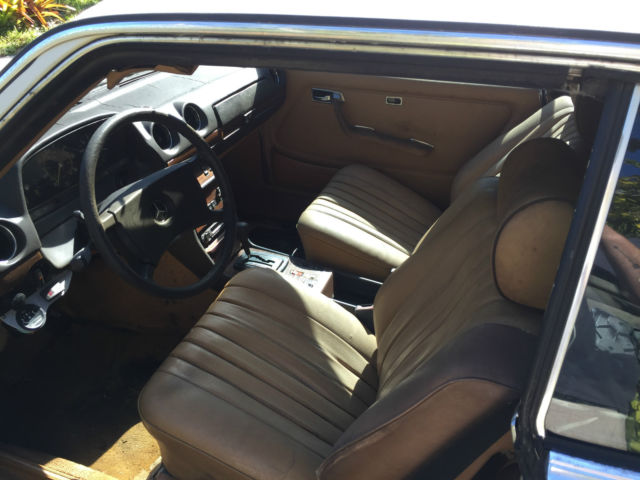 1982 Tan Mercedes-Benz 300-Series