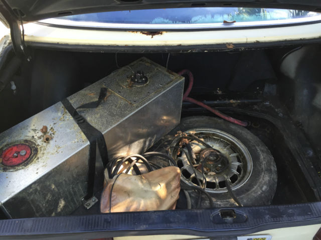 1982 Tan Mercedes-Benz 300-Series