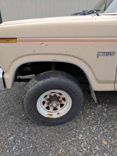 1983 Tan Ford F-250 Standard Cab Pickup