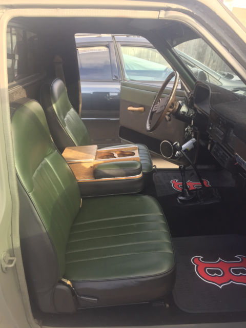 1983 Green Toyota Standar Pickup 4x4 Crew Cab Pickup