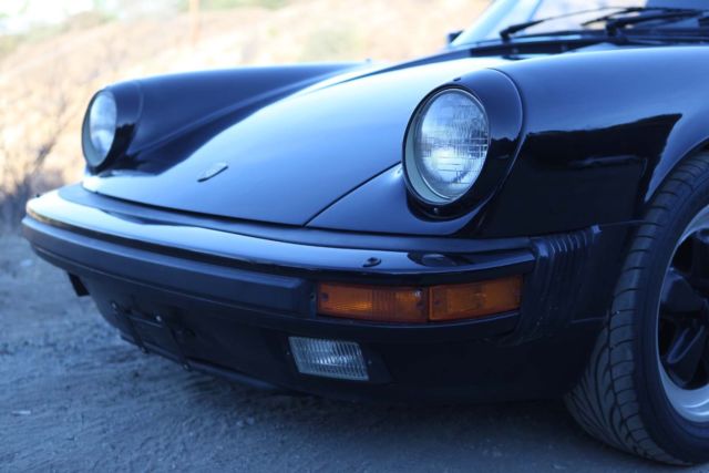 1984 Black Porsche 911