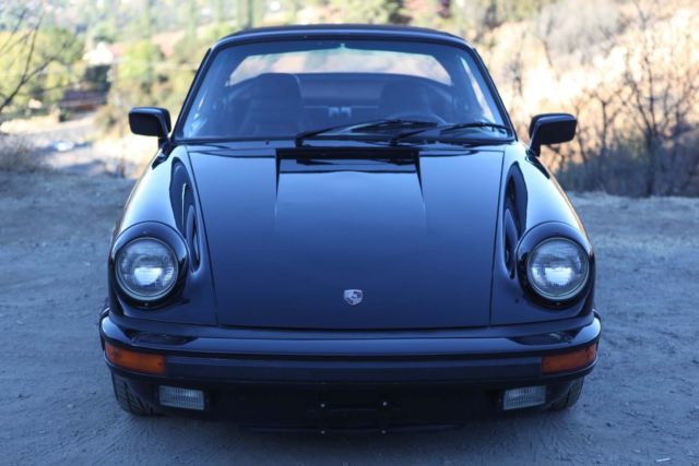 1984 Black Porsche 911