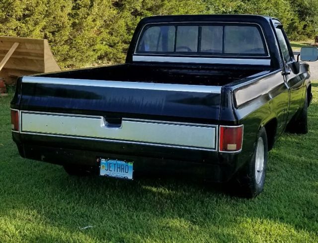 1984 Chevrolet C-10 Standard Cab Pickup