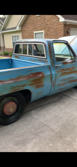 1984 Blue Chevrolet C-10 Standard Cab Pickup