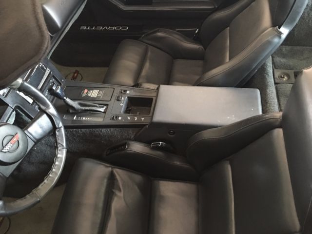 1984 Red Chevrolet Corvette Coupe