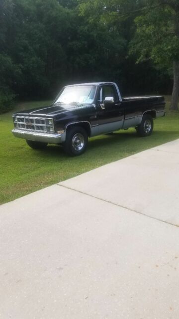 1984 Black GMC Sierra 2500 Standard Cab Pickup
