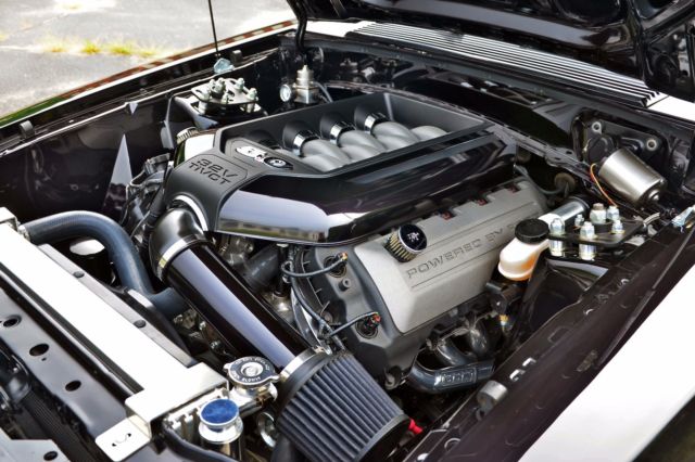 19840000 Black Ford Mustang