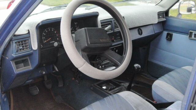 1984 White Toyota Other Crew Cab Pickup