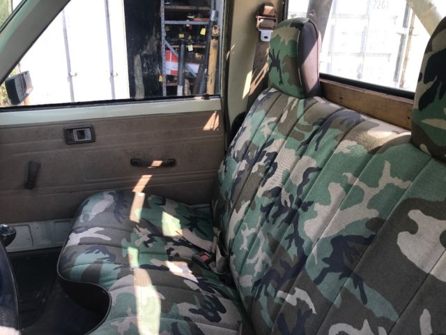 1984 Toyota 4x4 pickup Standard Cab Pickup