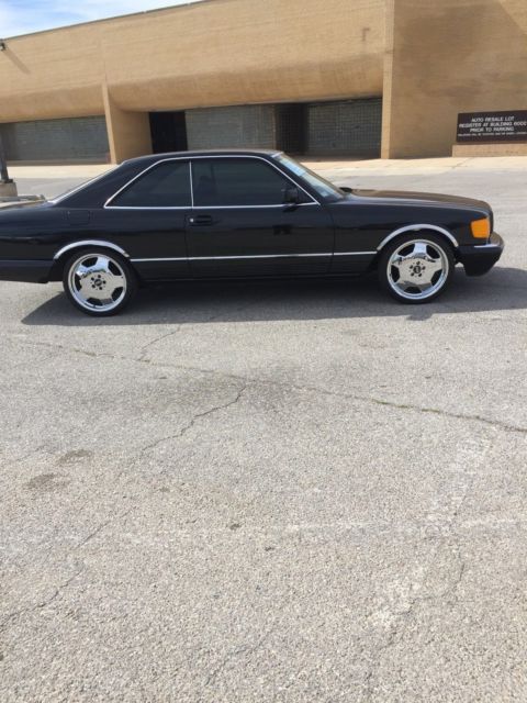 1984 Black Mercedes-Benz 500-Series Coupe