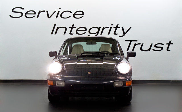 1990 MARINE BLUE METALLIC Porsche 911 Coupe