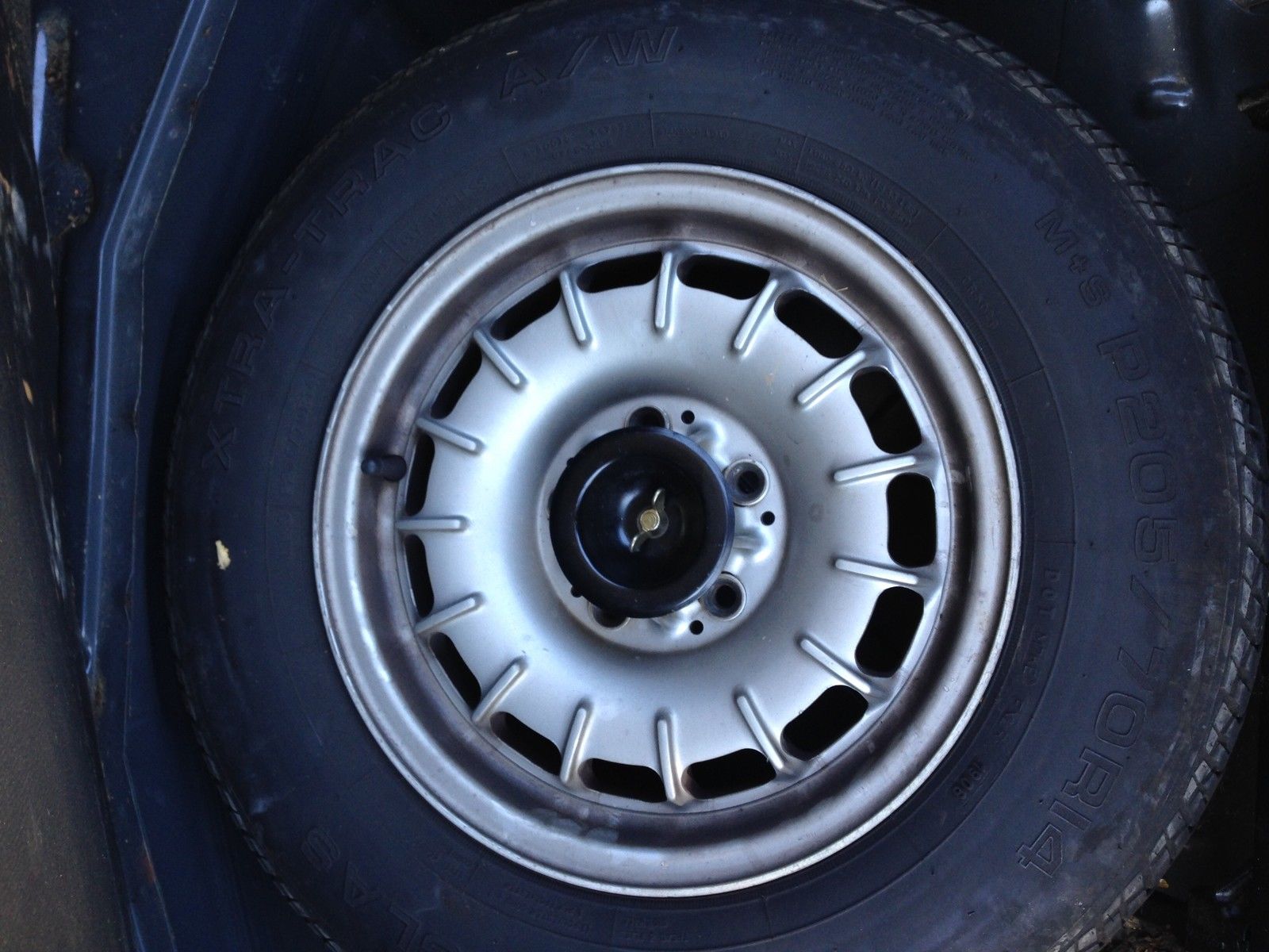 1985 Gold Mercedes-Benz 300-Series