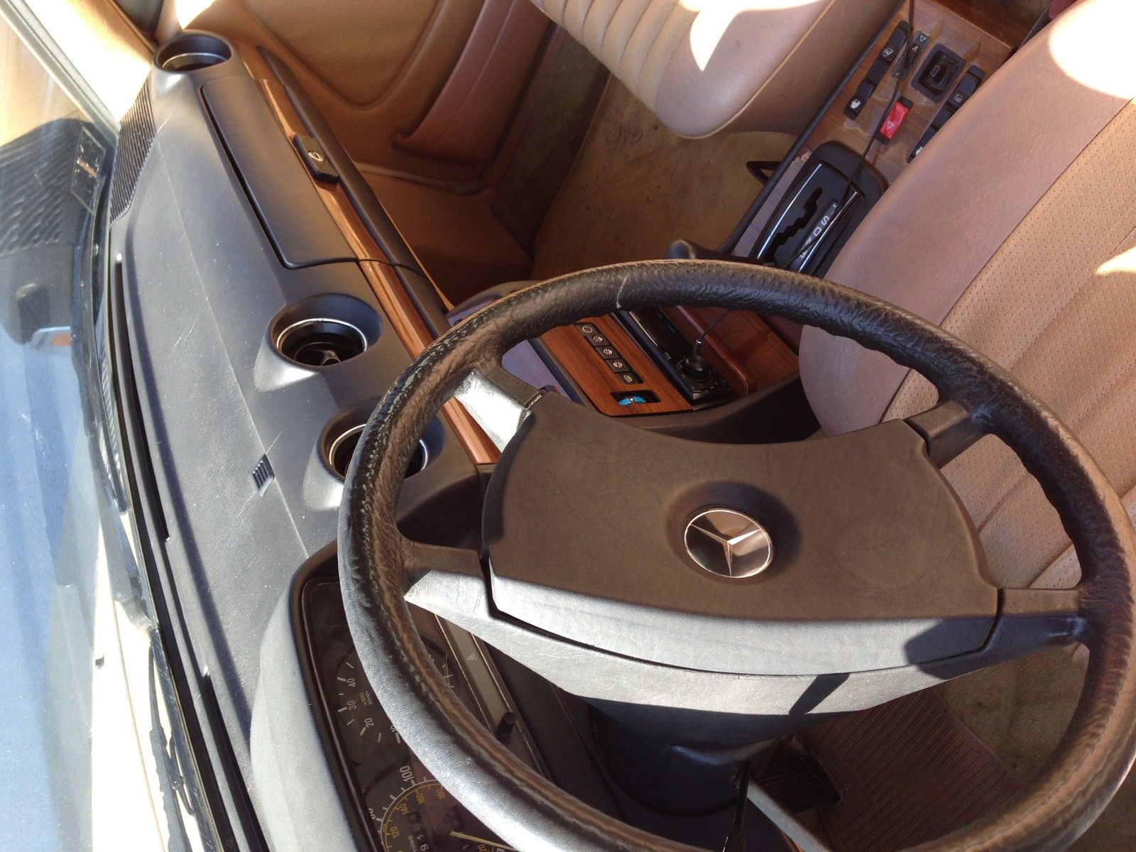 1985 Gold Mercedes-Benz 300-Series