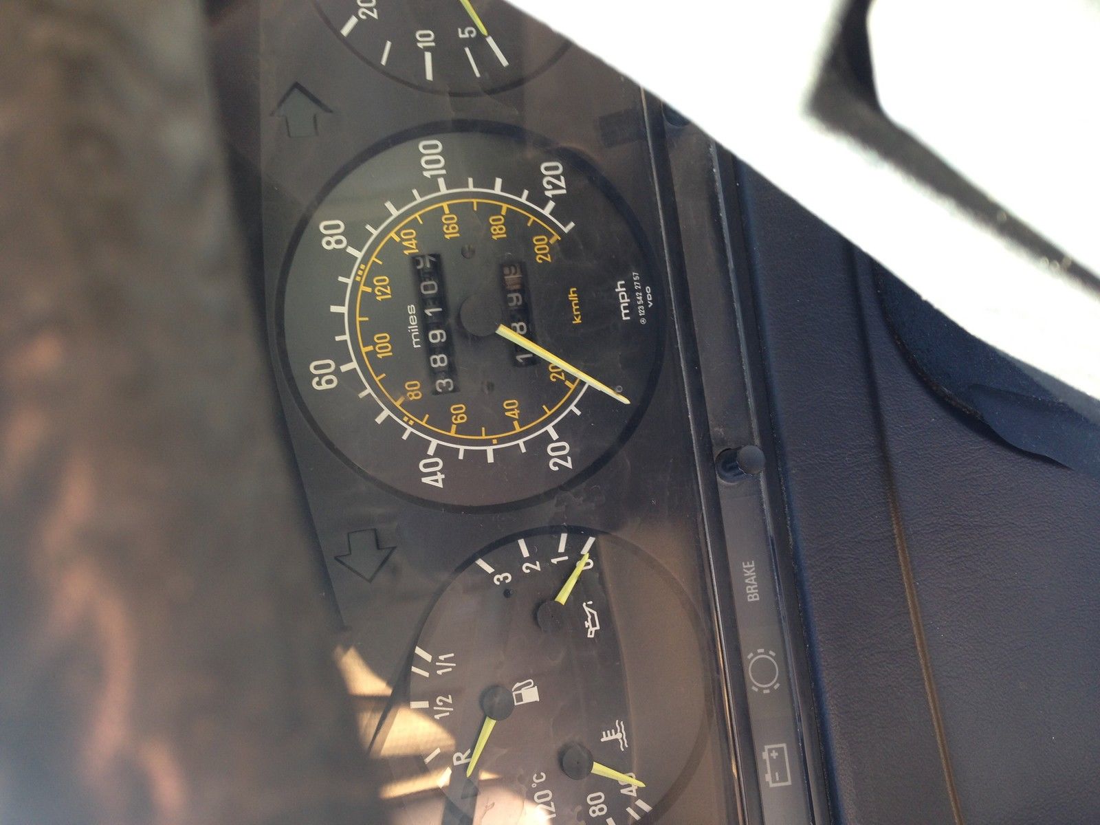 1985 Gold Mercedes-Benz 300-Series