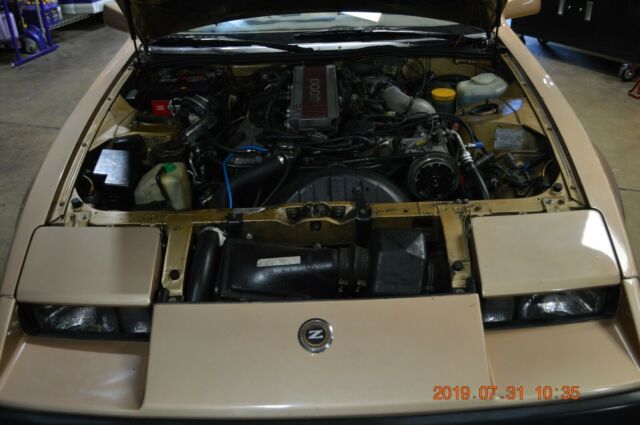 1985 Gold Nissan 300ZX Coupe