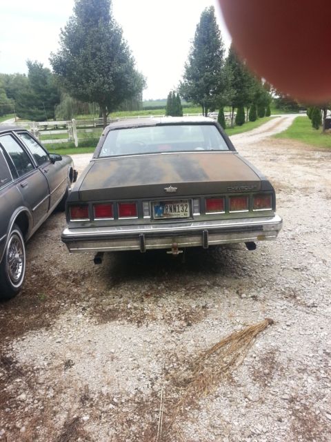 1985 Gray Chevrolet Capriceold 4-DOOR HARDTOP