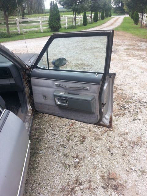 1985 Gray Chevrolet Capriceold 4-DOOR HARDTOP