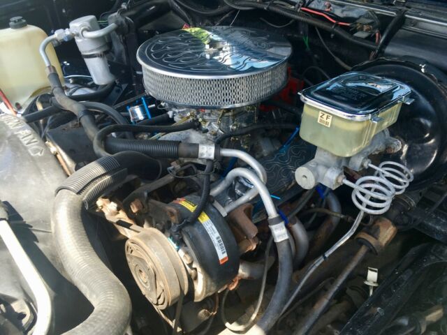 1985 Blue Chevrolet C-10 Standard Cab Pickup