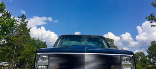 1985 Blue Chevrolet C-10 Standard Cab Pickup