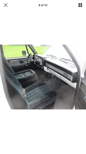 1985 White Chevrolet C-10 Standard Cab Pickup