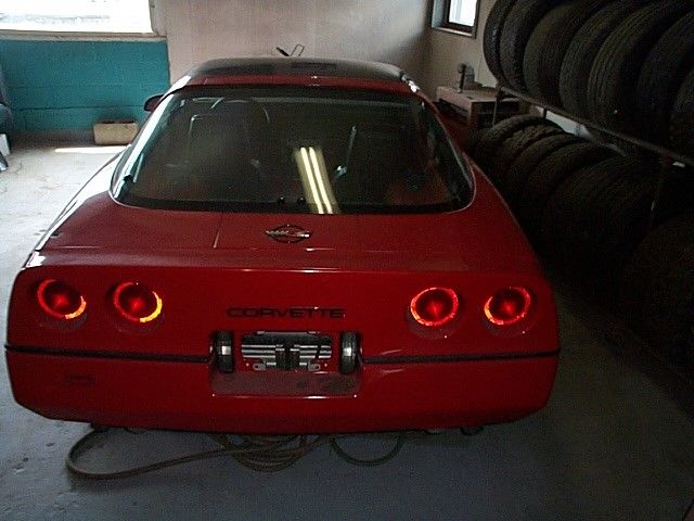 1985 Red Chevrolet Corvette Coupe