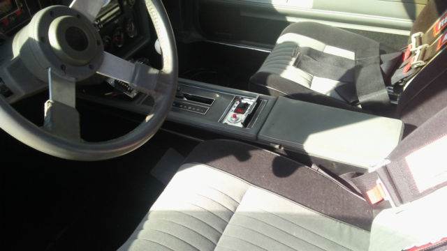 1985 BLACK Buick Grand National Coupe