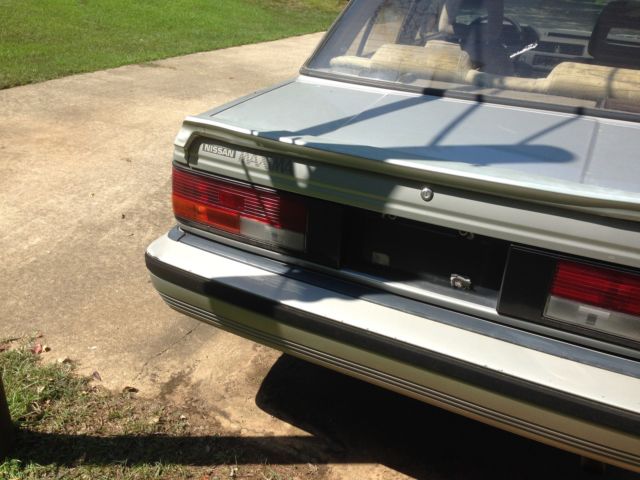 1985 Silver Nissan Maxima Sedan