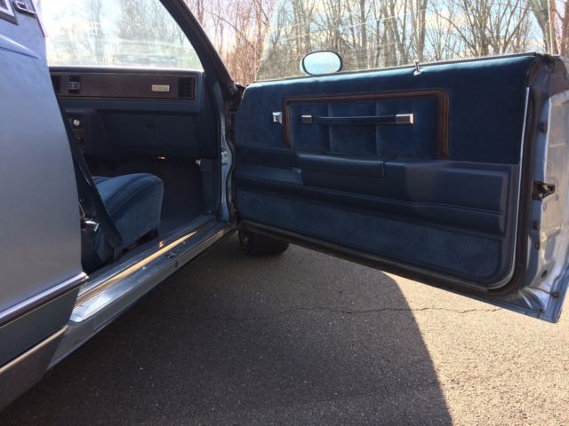 1985 Blue Chevrolet Monte Carlo Coupe