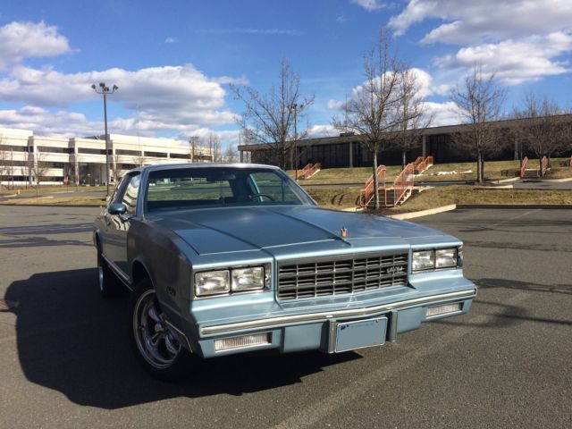 1985 Blue Chevrolet Monte Carlo Coupe
