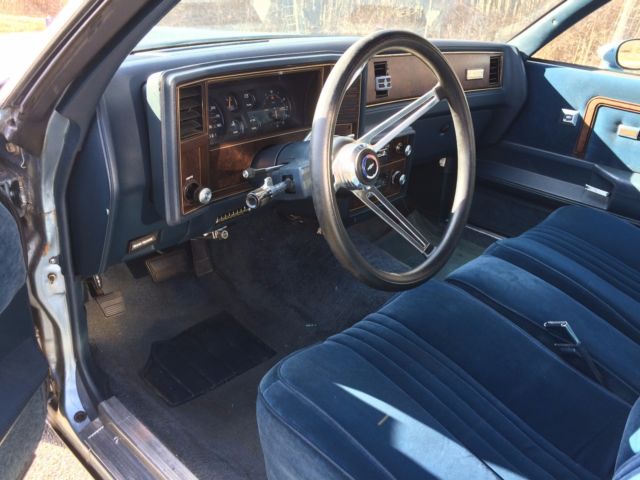 1985 Blue Chevrolet Monte Carlo Coupe